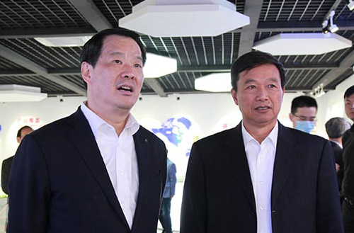 中建材总裁、中国工程院院士彭寿一行莅临suncitygroup太阳集团,太阳集团集团考察