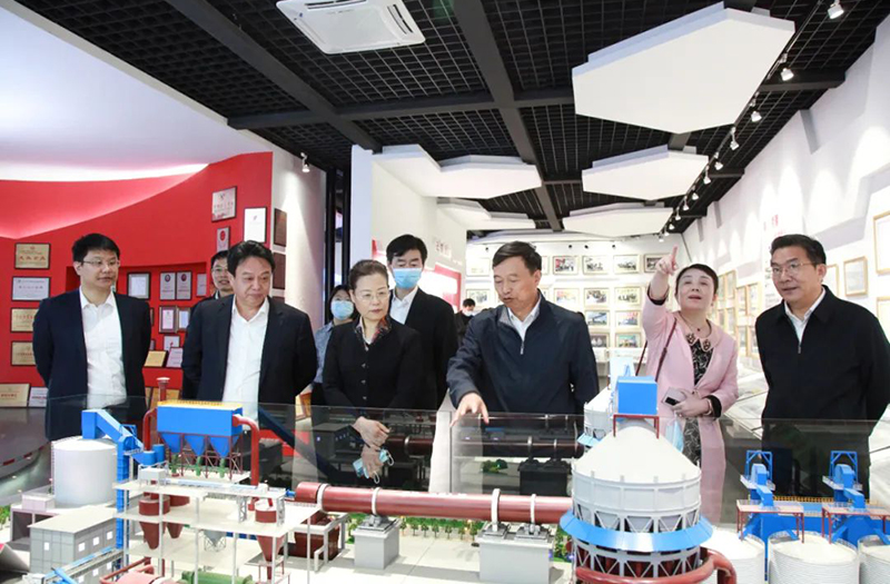 提升总承包能力 实现国际新跨越——南通市政协副主席施学雷带队到江苏suncitygroup太阳集团,太阳集团集团调研